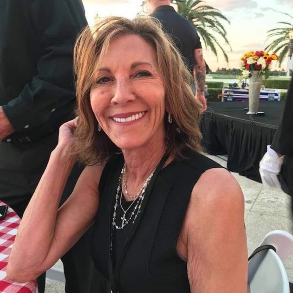 Meet your Posher, Jeanne - Picture 5 of 12